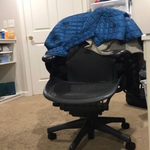 Ergonomic chair